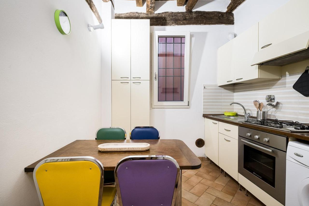 Cozy Central Apartment By Wonderful Italy بولونيا المظهر الخارجي الصورة
